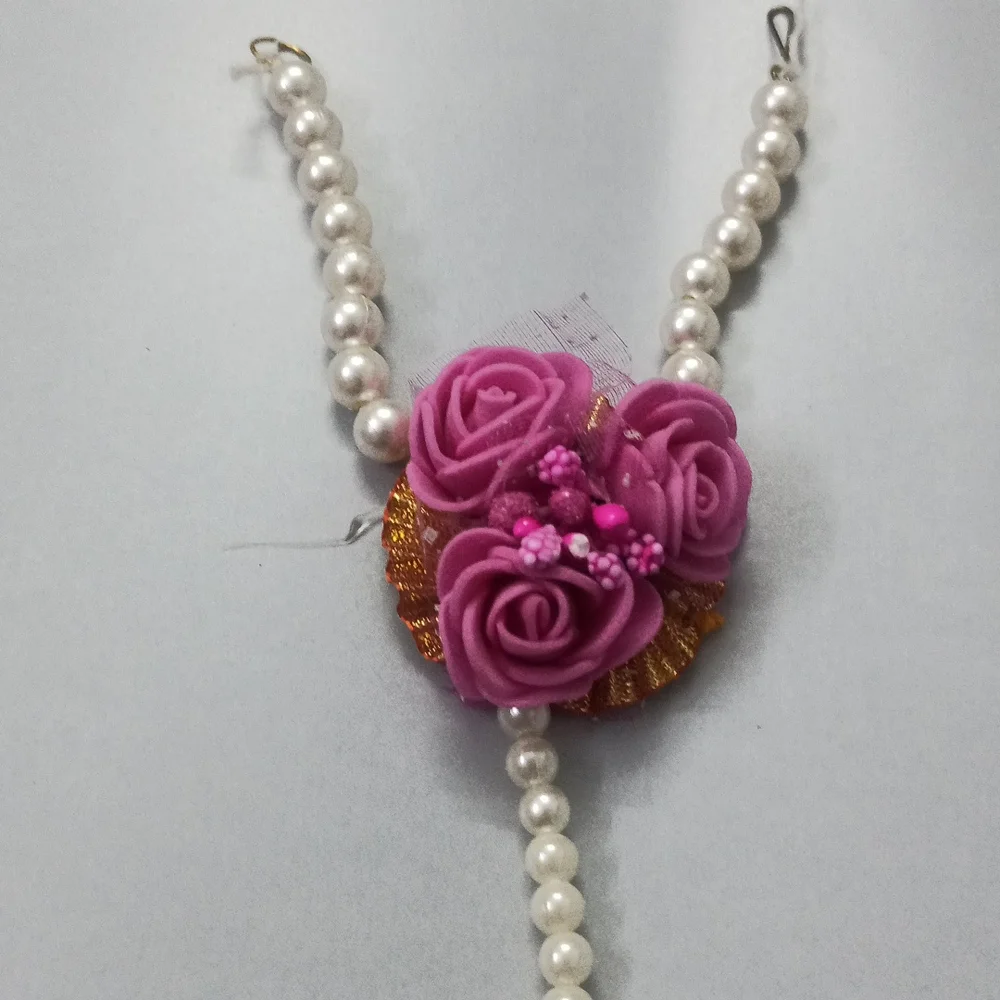 Pink beautiful Flower jewellery for haldi (no negotiation) - Picture 8 of 8